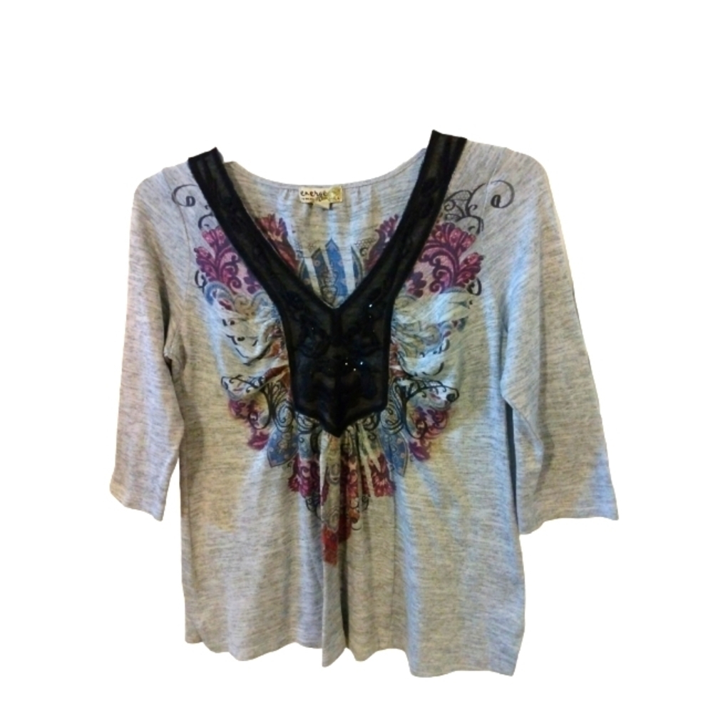 energe One World Gray with Black V-Neckline & Floral Design 3/4 Sleeved Top L